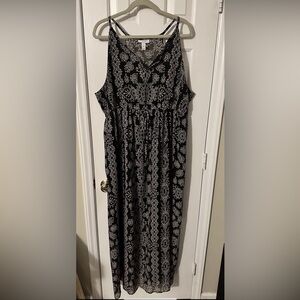 Liz Lange Maternity Plus 2X Maxi Black Geometric Boho Halter Dress Long/short